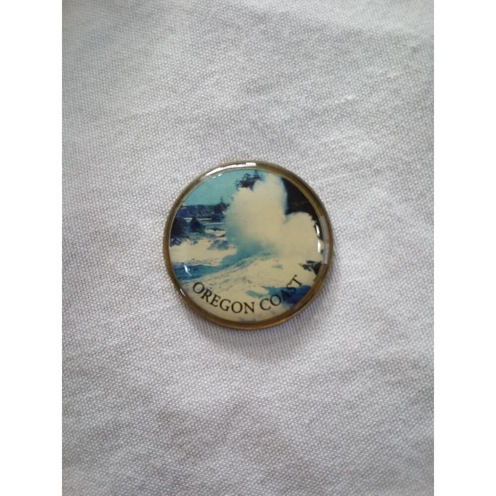 Vintage Oregon Coast golf‎ ball marker